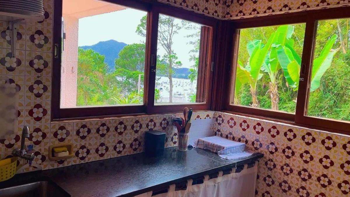 Historic Mountain House With Views Of Marina And Sea Ubatuba