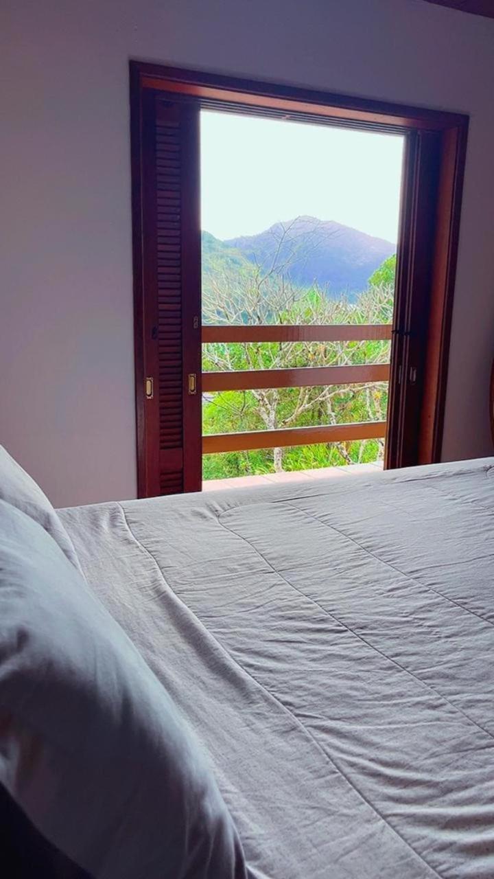 Casa de férias Historic Mountain House With Views Of Marina And Sea
